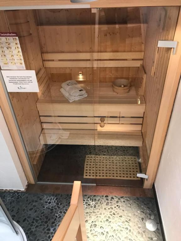 Exclusive Fewo In Warnemuende, 150M To The Beach, 2 Bathrooms, 2 Bedrooms, Sauna, Wifi And Much More. Rostock Eksteriør bilde